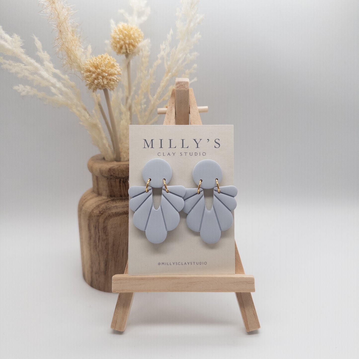 Oversized Scallop Earrings