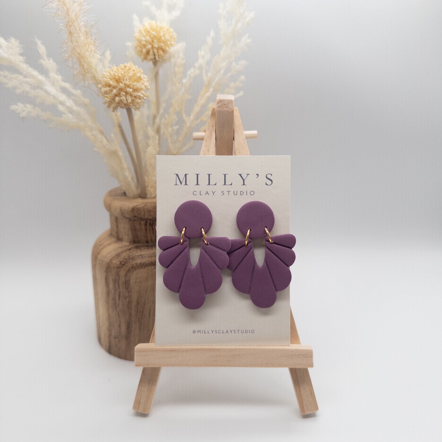 Oversized Scallop Earrings
