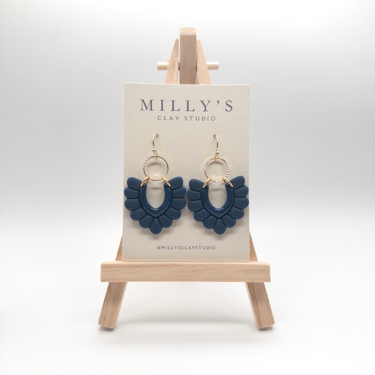 Scallop Dangle Earrings