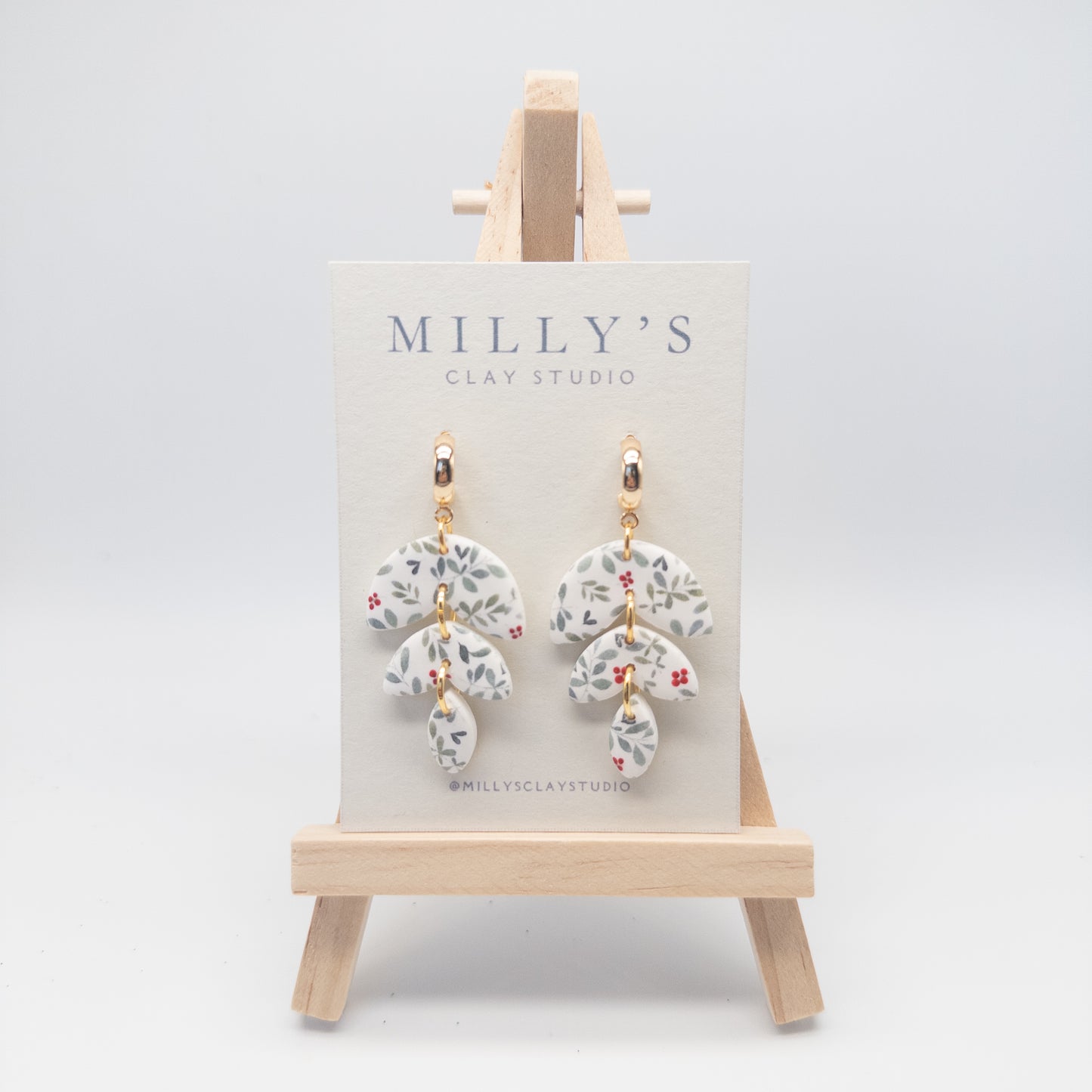 Holly Print 3-Tier Dangles