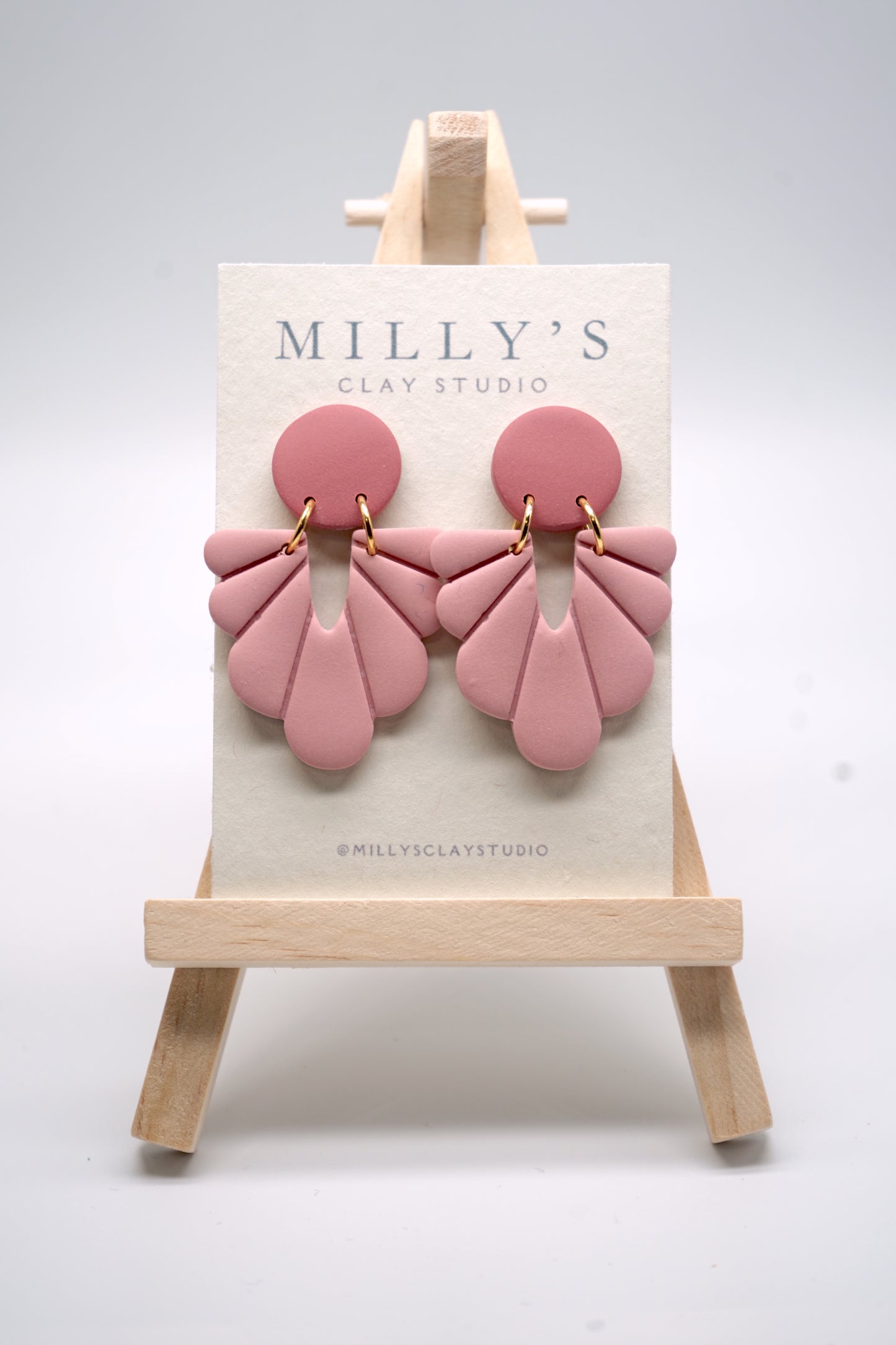 Oversized Scallop Dangle Earrings