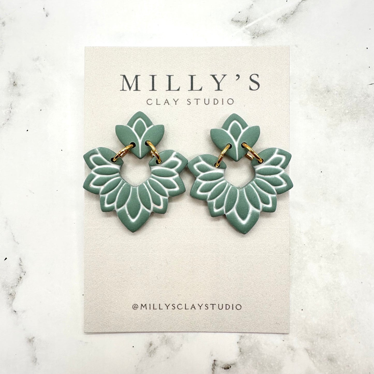 Contrast Inlay Dangle Earrings