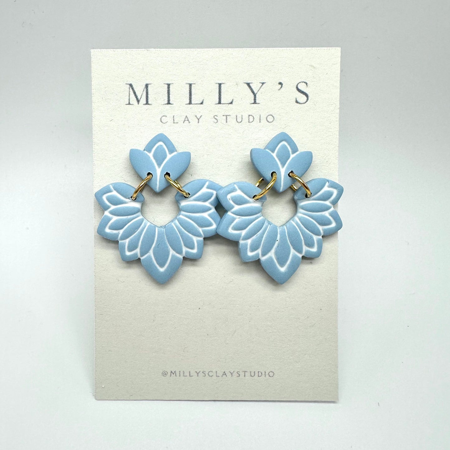 Contrast Inlay Dangle Earrings