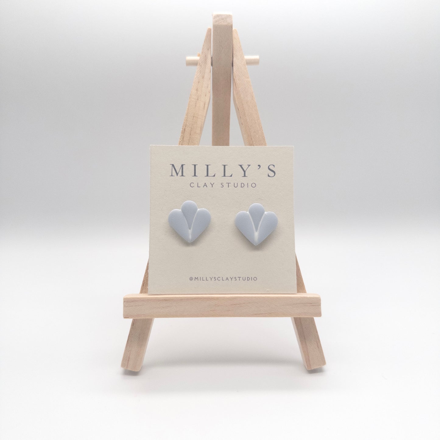 Scallop Studs
