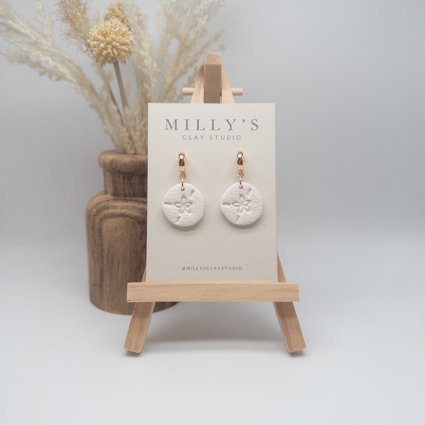 Sand Dollar Huggies